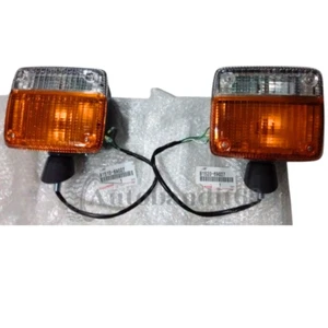 FRONT TURN SIGNAL LIGHTS LAMP LH & RH SET GENUINE TOYOTA LAND CRUISER FJ40 BJ40 - Picture 1 of 5