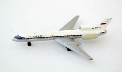 TUPOLEV TU 154 B AEROFLOT AEREO DI LINEA RUSSO modlelino vintage - Immagine 1 di 2