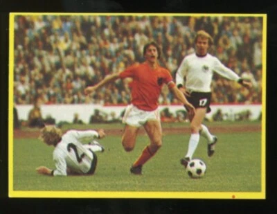 1982 Danone Fútbol En Acción Pegatinas Johan Cruyff #81 Colección de Cromos 81 Foto 1 de 2