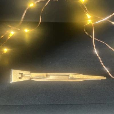 E Monogram  Gold Initial Letter Vintage Tie Bar Clip - Image 1 of 4