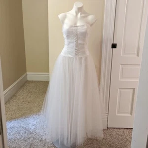 Vintage Jessica McClintock for Gunne Sax strapless white tulle dress size 9 - Picture 1 of 9