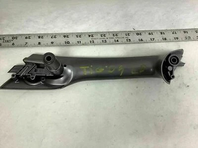 VOLKSWAGEN TIGUAN 2009 2.0L FRONT LEFT DOOR PANEL PULL GRAB HANDLE SILVER FACTRY - Image 1 of 3