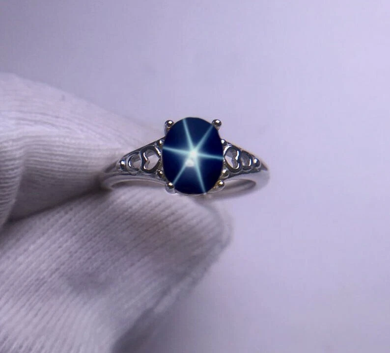 Anillo Estrella Lindy Estrella Zafiro 7x9mm Anillo Estrella 6 Rayos Anillo Estrella Azul  Foto 1 de 3