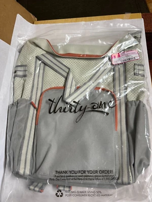 Mochila Thirty-One Day Away nueva Foto 1 de 3