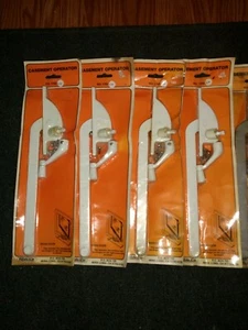 LOT OF 9 CASEMENT WINDOW OPERATOR 8" TEARDROP TYPE WHITE ALUMINUM BRONZE LH+RH - Picture 1 of 2