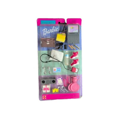 2001 BARBIE Fashion Avenue Accessory Set - Asst 28868 - New in Package - Shoes + - Image 1 of 2