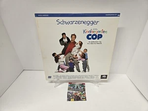 Kindergarten Cop Laserdisc LD schöne Form KEINE DVD - Bild 1 von 2