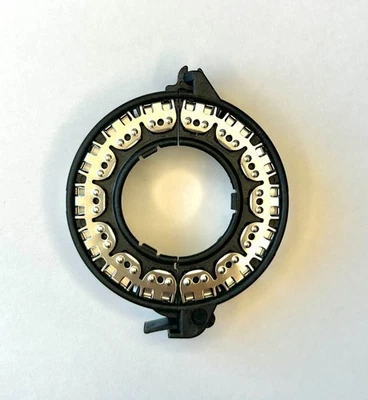 New OEM Chrysler Town and Country Xenon HID Headlight D1S Bulb Clip - Image 1 of 3