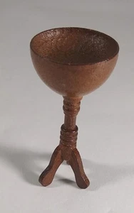 Frutero de masa de hilo para casa de muñecas miniaturas sobre soporte de pedestal madera marrón 1:12 - Imagen 1 de 6