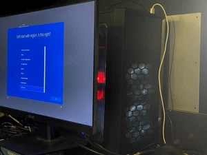 AM4 PLATFORM GAMING PC DX12 ! Runs Modern Games! RYZEN AM4 UPGRADED Marvel Riva - Picture 1 of 2