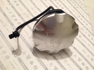 Tappo Carburante benzina Alluminio Originale 500 Abarth 695 595 NUOVO Punto - Bild 1 von 3