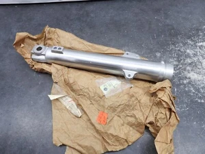 1972 Yamaha DT2 MX 250 360 NOS Fork Leg 291-23126-60 #2 2330 - Picture 1 of 18