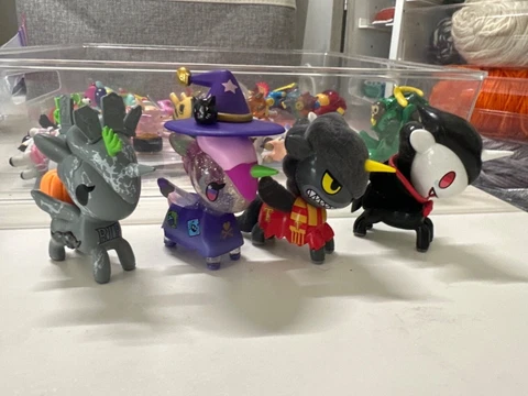 LOT of 4 TOKiDOKI UNICORNO AFTER DARK SERIES 1  HALLOWEEN- 4 of 6 in set Cover