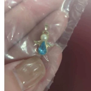 Colgante Avon Vintage Ángel Plata Esterlina Marcha Piedra Natal Aguamarina - Imagen 1 de 4
