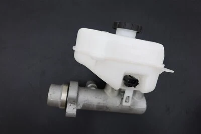 NEW Motorcraft Brake Master Cylinder BRMC-144 Ford F-250 F-350 F-450 2011-2012 - Image 1 of 4