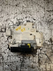 Audi A4 B7 8E Beifahrertürschloss Riegel vorne N/S/F 8E2837015AA - Bild 1 von 3