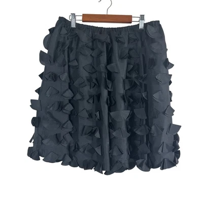 Garnet Hill Women's Skirt Black 100% Silk Petal Ruffles Lined A-Line Size 6 - Image 1 of 4