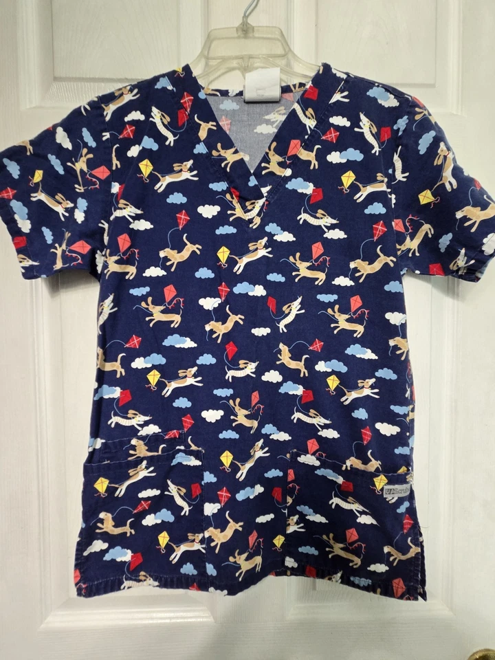 UA Scrubs Scrub Top size XS-Navy/Red Dogs-LET'S GO FLY A KITE-Chest 18.5"/L26.5" - Image 1 of 4