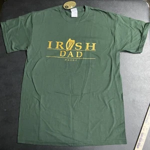 Medium Green Irish Dad T-Shirt Saint Patrick’s Day Shirt Daidí Father Ireland - Picture 1 of 8