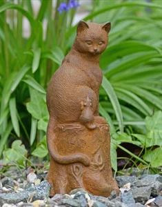 Rustic Cast Iron 'Cat & Mouse' Garden Sculpture - Picture 1 of 6