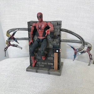 Toybiz 2004 Spider-Man 2 Attack From Doc Ock Juego Figura de Acción Pared Completa - Imagen 1 de 11