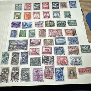 Ecuador  Small Group  Used  Hinged   ( Lot 4 File 125) - Picture 1 of 5