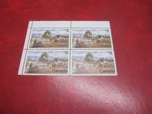 CANADA Unitrade #601 $2 LANDSCAPE DEFS.1972-77 UL BLANK CORNER  MNH - Picture 1 of 2