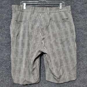 Travis Mathew Banks Plaid Shorts Mens Size 36 Gray Black Golf Casual Outdoor - Picture 1 of 14