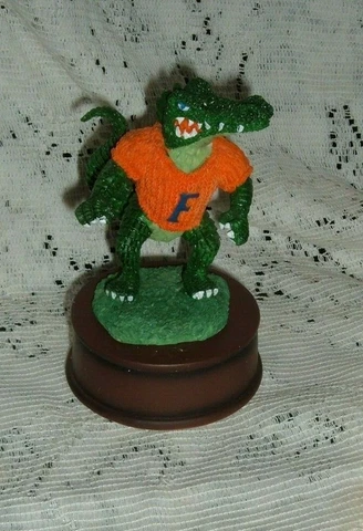 UNIVERSITY OF FLORIDA  ALBERT GATOR MASCOT MUSICAL RESIN DESKTOP FIGURINE 6" Cover