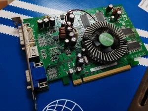 ASUS EAX700/TD/256 Graphics Card 256mb , PCI-E - Picture 1 of 4