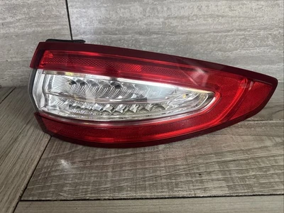 🥇 Genuine 2013 2014 2015 2016 Ford Fusion Tail Light OEM Right RH Passenger - Image 1 of 4