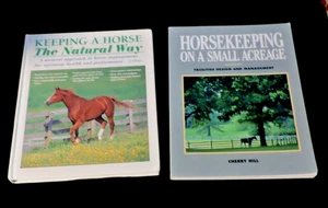 Keeping a Horse the Natural Way & Horsekeeping on a Small Acreage FREE SHIP - Bild 1 von 2
