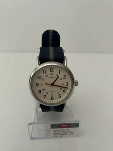 Timex T2N654 Weekender New Battery Unisex Watch 38MM 8.5" Nylon Strap B75 - Picture 1 of 3