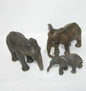 Schleich Female ASIAN ELEPHANT  1 Baby African Elephant plus Off Brand African - Picture 1 of 8