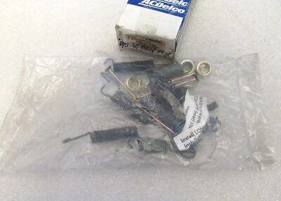 NOS 1976-99 Chevy C/K 12 1500 Rear Drum Brake Shoe Spring Kit GM 18034934 18K560 - Image 1 of 4