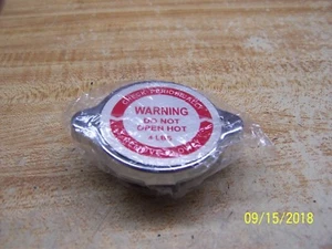 FORD KÜHLERDECKEL passend für NAA,600,700,800,900,2000,4000 Serie. 1T8100A2 - Bild 1 von 2