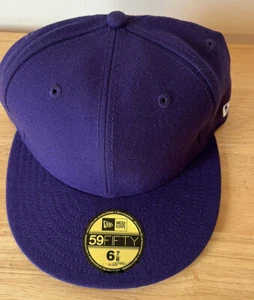 Gorra/gorra de béisbol NewEra púrpura ajustada 59/50 talla 6 7/8 nueva, sin etiquetas - Imagen 1 de 4