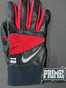 Deion Sanders Worn Batting Glove-Reds - Picture 1 of 2