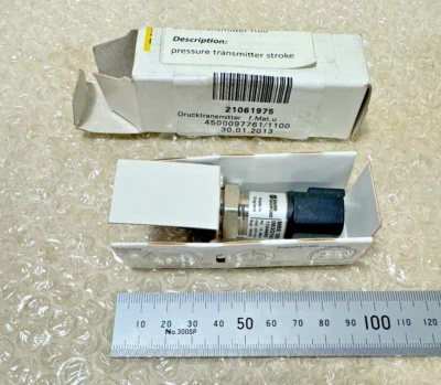 Sauer Danfoss Pressure Transmitter. MBS 1250, 11044565, 0-500Bar  Made in UK - Image 1 of 4