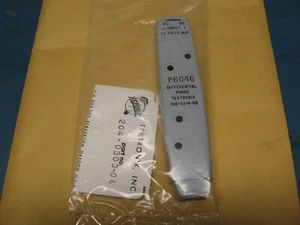 Tektronix 204-0303-04 P6046 Top Housing half - Picture 1 of 2