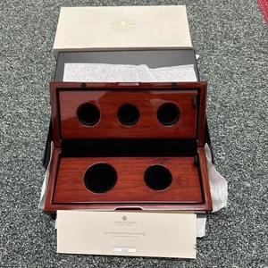2022 QEII Memorial 5 - Coin Set Gold Proof Sovereign Box & COA NO COINS. - Picture 1 of 4