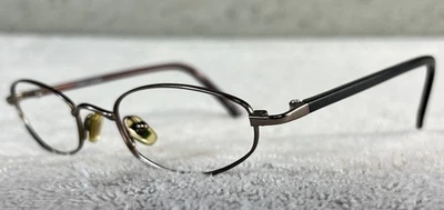 Vintage Tommy Hilfiger TW106 078 Women’s Oval Slim Eyeglasses Frames 48-19-135 - Image 1 of 4