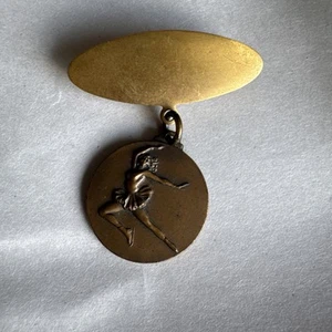 Antica medaglia bronzo pattinaggio su ghiaccio marcata Italia - Foto 1 di 10