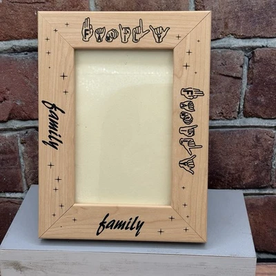 Vintage “Family”  American Sign Language Design Picture Photo Frame Wood - Image 1 of 4