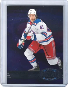 2021-22 Metal Universe '97-98 Retro Rookies #R2 Morgan Barron - Picture 1 of 2