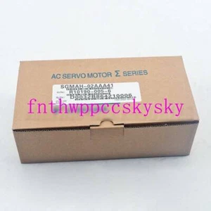 1PCS New Yaskawa SGMAH-02AAA41 Servo Motor - Picture 1 of 4