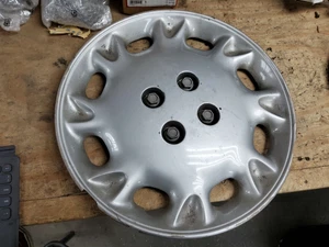 1996-1997 Saturn S Series 15" Wheel Cover Hub Cap Hubcap SILVER OEM S&D GRADE - Picture 1 of 6