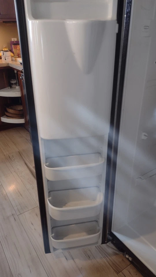 Maytag Refrigerador MSD2641KES Congelador Puerta Almacenamiento Foto 1 de 1