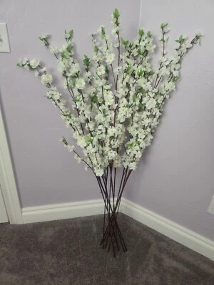 PACK 12 Flores de Cerezo BLANCAS de Seda Realista Artificial de 48" Largo Tallo Foto 1 de 4
