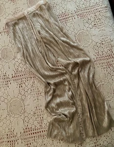 VICTORIA'S SECRET PINK LABEL LOUNGING/PAJAMA PANTS GOLD SILVER POLY SZ SM/PETITE - Picture 1 of 8